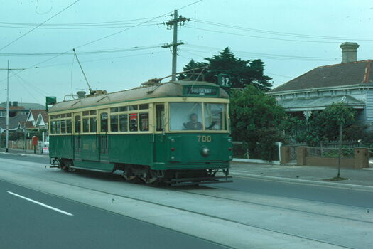 VR car 700 Ascot Vale Road Moonee Ponds