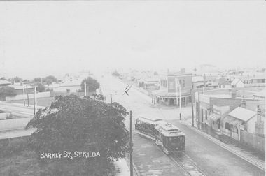 VR Tram Barkly St