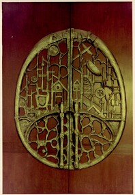 Sculpture - Door panel sculpted by Hans Knorr (1915-1988) in 1968, 'Education and Achievement'