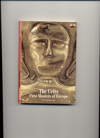 Book, Daphne Briggs, The Celts : first masters of Europe, 1992