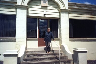 Photograph, Faye Lamb, on the old front steps 1997: Heidelberg Golf Club, 1997