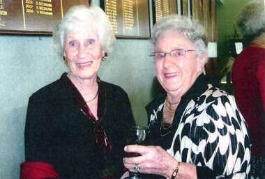 Photograph, Faye Lamb, Ladies at Heidelberg Golf Club: Jeanne Bennie and Nora Gonzales, 1990