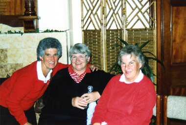 Photograph, Heidelberg Golf Club: Pennant caddies, 1990s
