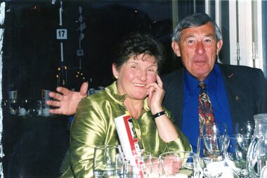Photograph, Heidelberg Golf Club: 75th anniversary - Dinner guests, 16/08/2003