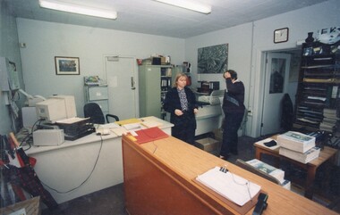 Photograph, Heidelberg Golf Club: Clubhouse renovations 1997-98 - General office, 1997