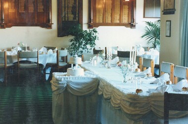 Photograph, Heidelberg Golf Club: Clubhouse renovations 1997-98 - Dining room, 1997