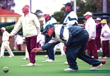 Photograph, Banyule City Council, Heidelberg Golf Club Bowling Club members at Greensborough Bowling Club 2014, 2014