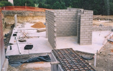 Photograph, Heidelberg Golf Club: Clubhouse renovations 1997-98 - Basement works, 1997