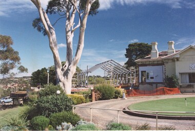 Photograph, Heidelberg Golf Club: Clubhouse renovations 1997-98 - Eaglemont Room gets a roof, 1997