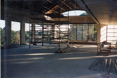 Photograph, Heidelberg Golf Club: Clubhouse renovations 1997-98 - Eaglemont Room internal view, 1997