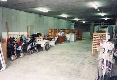 Photograph, Heidelberg Golf Club: Clubhouse renovations 1997-98 - Temporary Pro shop in basement, 1997