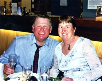 Photograph, Heidelberg Golf Club, Heidelberg Golf Club: 75th anniversary dinner - members at dinner, 16/08/2003