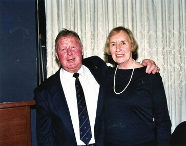 Photograph, Heidelberg Golf Club, Heidelberg Golf Club: 75th anniversary dinner - members at dinner, 16/08/2003