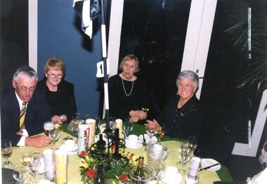 Photograph, Heidelberg Golf Club, Heidelberg Golf Club: 75th anniversary dinner - members at dinner, 16/08/2003