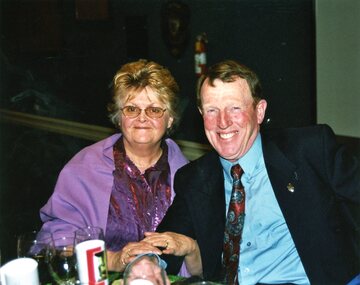 Photograph, Heidelberg Golf Club, Heidelberg Golf Club: 75th anniversary dinner - members at dinner, 16/08/2003