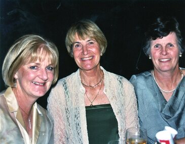Photograph, Heidelberg Golf Club, Heidelberg Golf Club: 75th anniversary dinner - members at dinner, 16/08/2003
