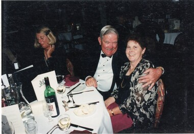 Photograph, Dinner function to celebrate the opening of new Clubhouse 1998 - Heidelberg Golf Club, 22/02/1998
