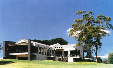 Photograph, Heidelberg Golf Club, Clubhouse from 4th green 1998, 1998