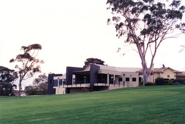 Photograph, Heidelberg Golf Club, Back of new Clubhouse from 1st fairway 1998, 1998
