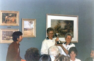 Photograph, Heidelberg Golf Club, Winner of Women's Pennant Cup 1998: Barb Aylen, 1998