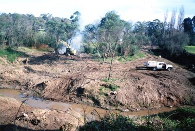 Photograph, Heidelberg Golf Club, Clearing up the River July 2001, 2001