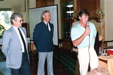 Photograph, Heidelberg Golf Club, Opening of the new 10th and 11th holes 1991, member function: Heidelberg Golf Club, 29/09/1991