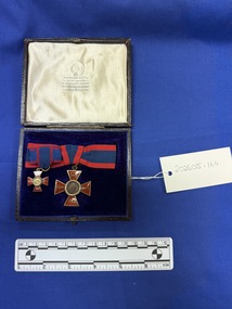 Medal - Royal Red Cross Medal & miniature in box, Garrard & Co. Limited, [circa 1918]