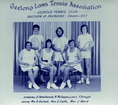 Photograph of tennis players in premiership team