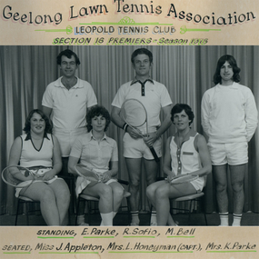 Photograph of tennis players in premiership team