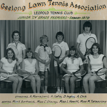 Photograph of tennis players in premiership team