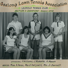 Photograph of tennis players in premiership team