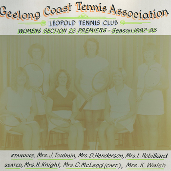 Photograph of tennis players in premiership team