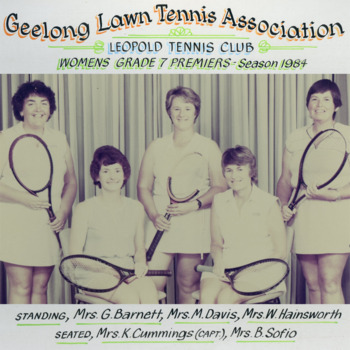Photograph of tennis players in premiership team