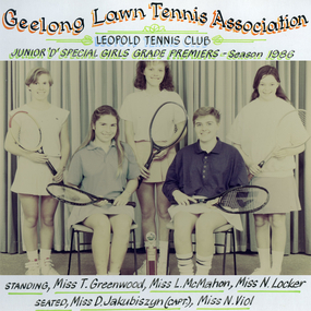 Photograph of tennis players in premiership team