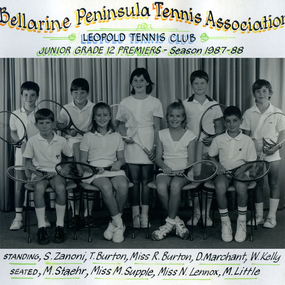 Photograph of tennis players in premiership team