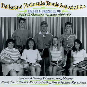 Photograph of tennis players in premiership team