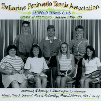 Photograph of tennis players in premiership team