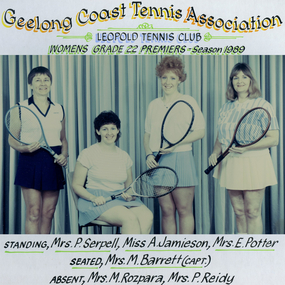 Photograph of tennis players in premiership team