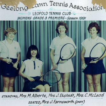 Photograph of tennis players in premiership team