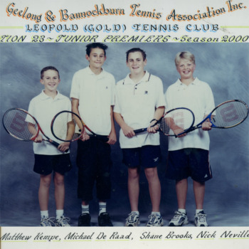 Photograph of tennis players in premiership team