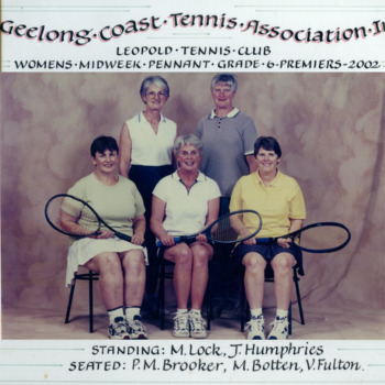 Photograph of tennis players in premiership team