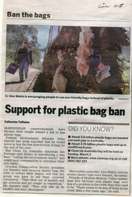 Newspaper, Newspaper article 'Ban the bags support for plastic bag ban' in Croydon, the Leader 2007