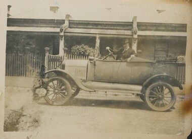 Photograph - Ford motor car, 1925c