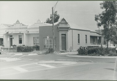 Photograph - Mitchell Street, Brunswick, Roslyn King, 1984