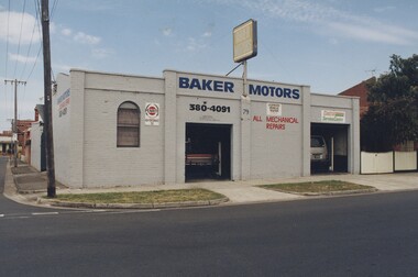Photograph - Baker Motors, Union Street, Brunswick, Laurie Cunningham, 1996