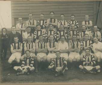 Photograph - Unnamed football team (Brunswick Football Club)