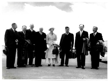 Photograph (item) - Peter MacCallum and Colleagues