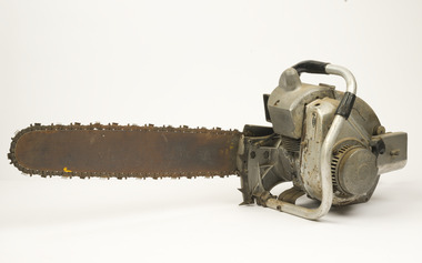 Burns Chainsaw - Model 106, BURNS MANUFACTURING COMPANY INC. 		, 1959