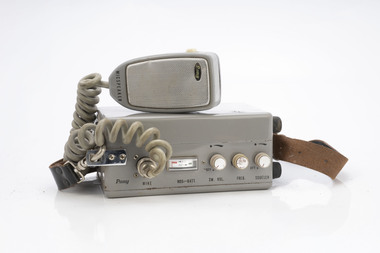 Pony Portable radio with handset