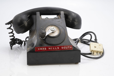 Instrument - Field telephone - Fire Tower, 400 series 'Bakelite' magneto table telephone